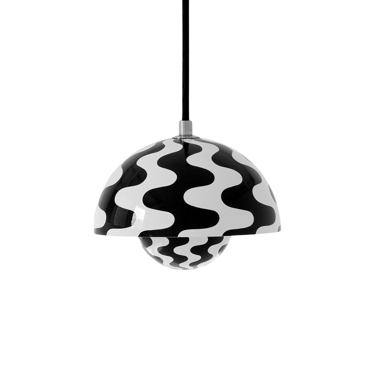 &Tradition Flowerpot VP Pendant Light