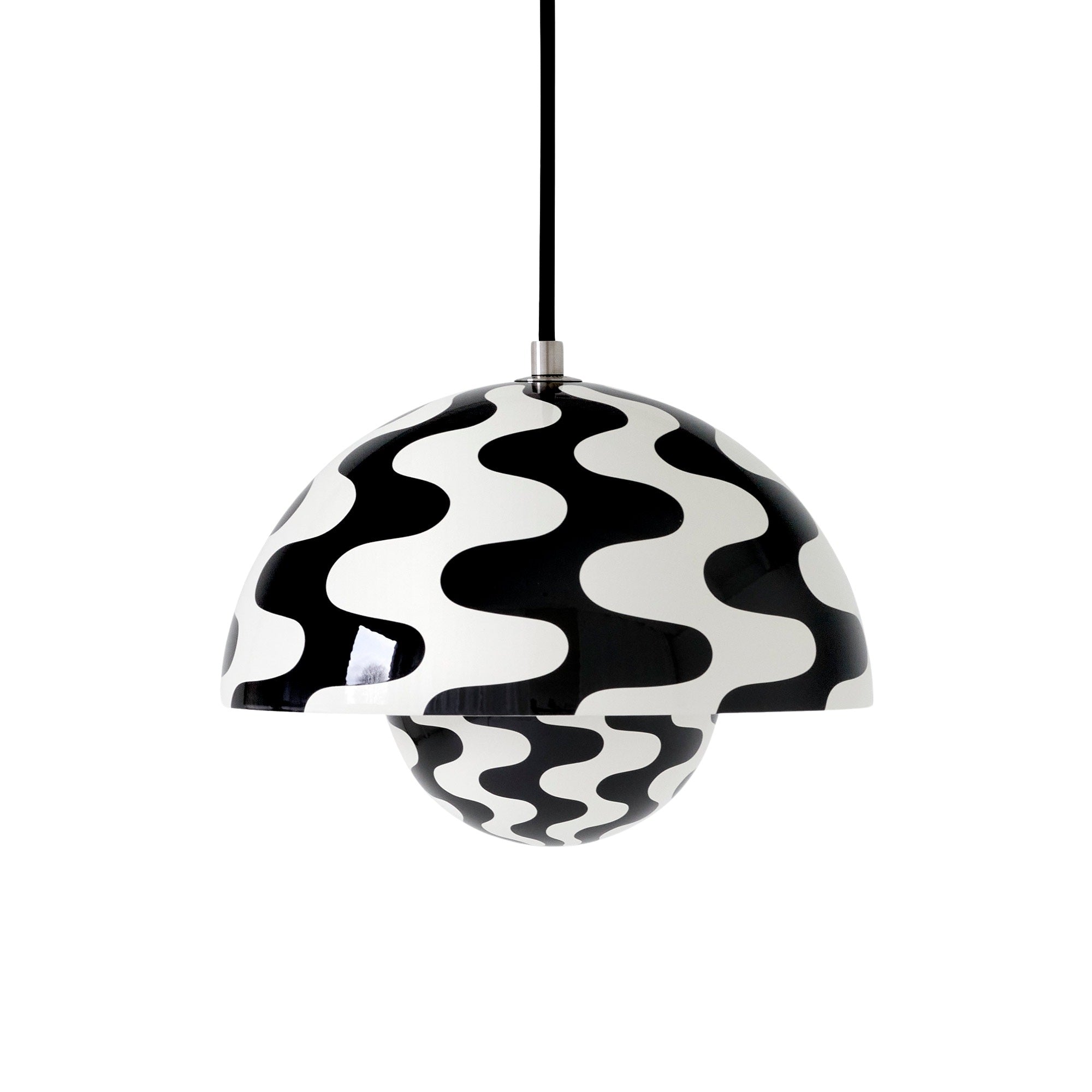 &Tradition Flowerpot VP Pendant Light