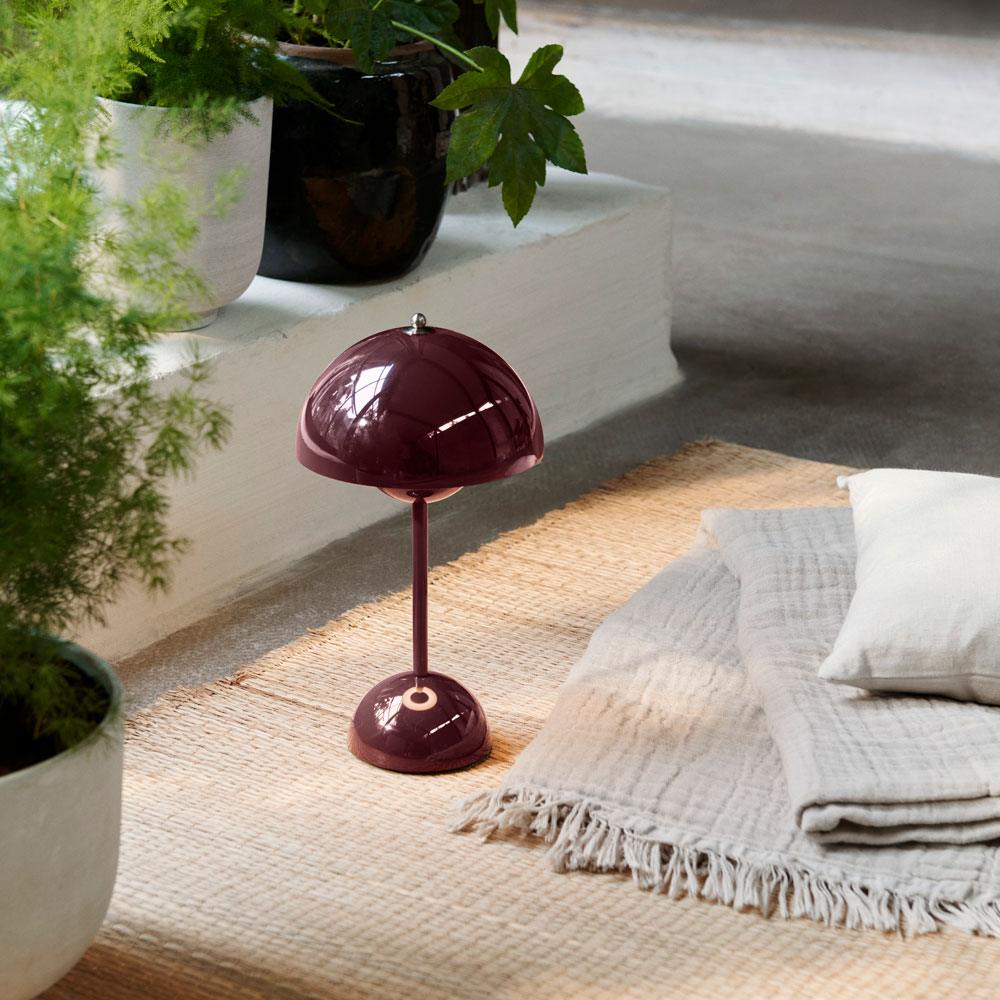 &Tradition Flowerpot VP9 Portable LED Table Lamp