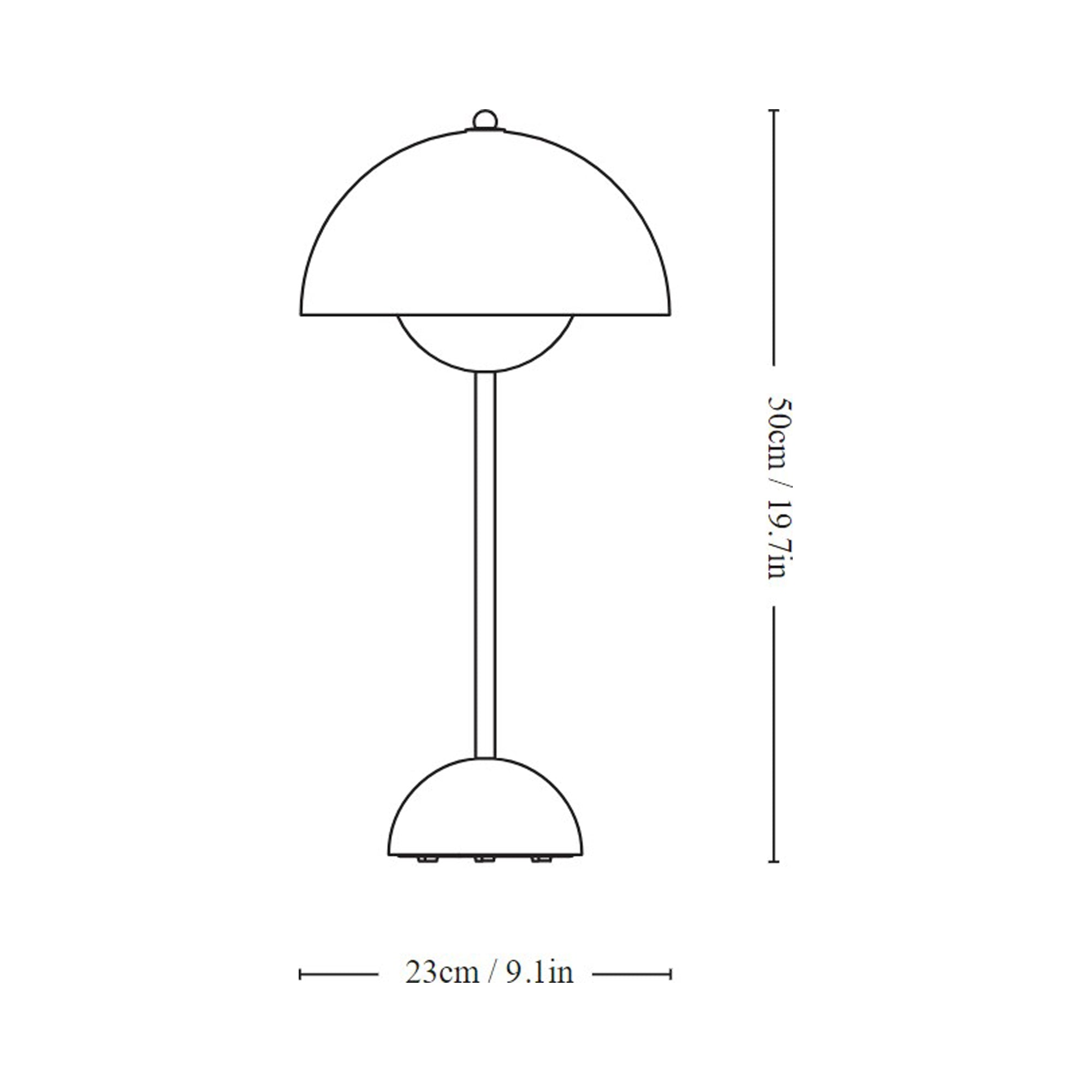 &Tradition Flowerpot VP3 Table Lamp